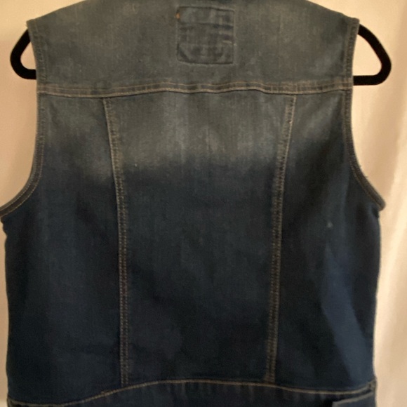 MUDD Sleeveless Denim Jacket - Picture 4 of 5